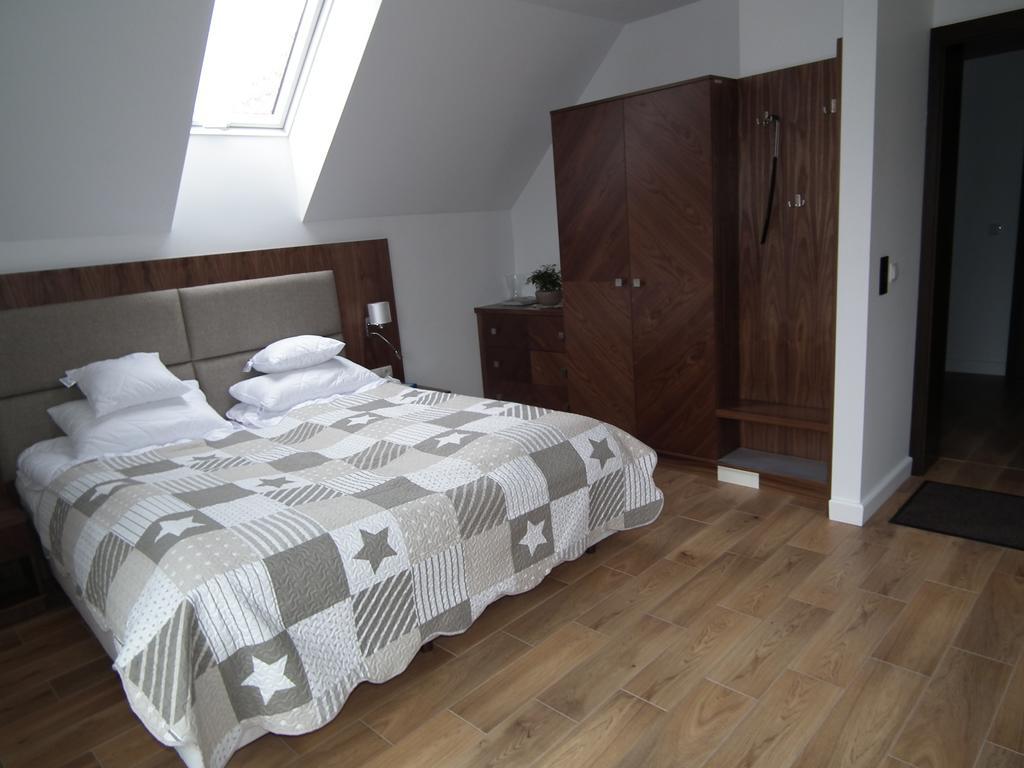 Pod Modrzewiami Appartement Krynica Zdroj Buitenkant foto