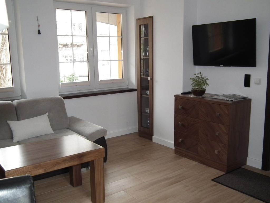 Pod Modrzewiami Appartement Krynica Zdroj Buitenkant foto