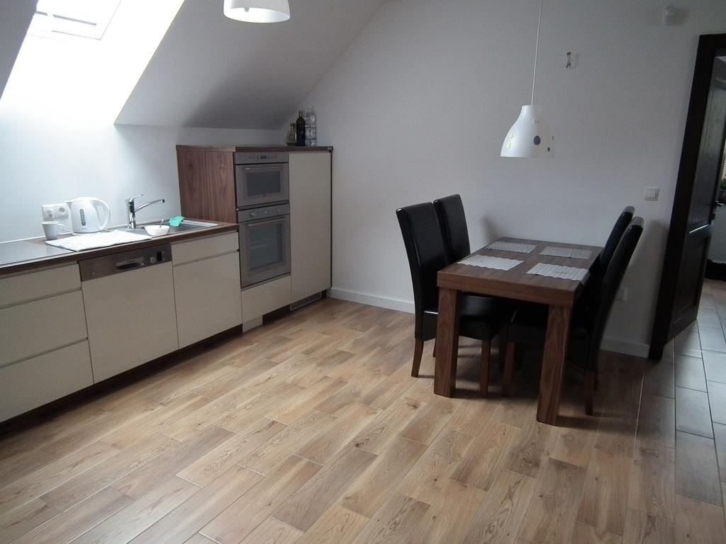 Pod Modrzewiami Appartement Krynica Zdroj Buitenkant foto