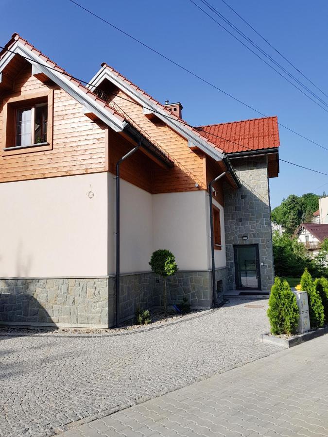 Pod Modrzewiami Appartement Krynica Zdroj Buitenkant foto