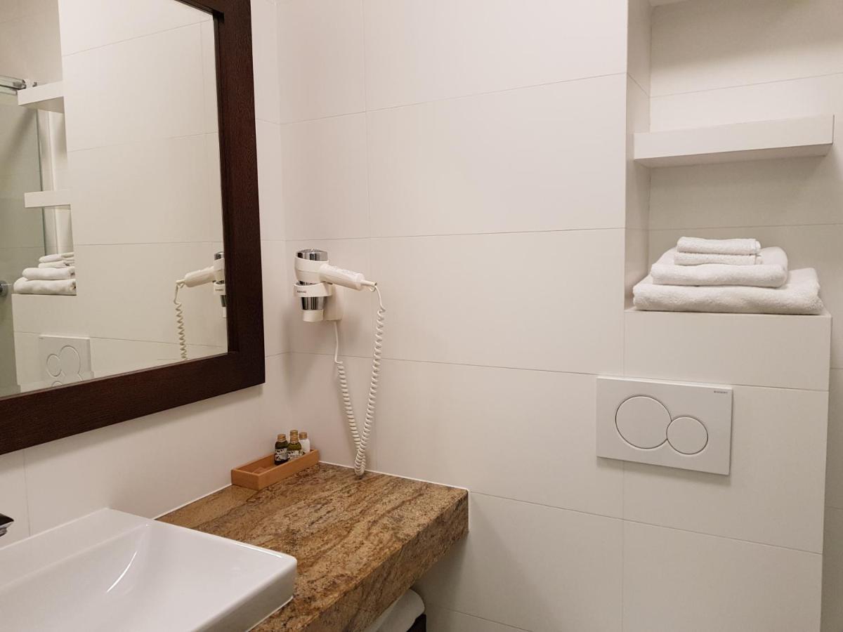 Pod Modrzewiami Appartement Krynica Zdroj Buitenkant foto